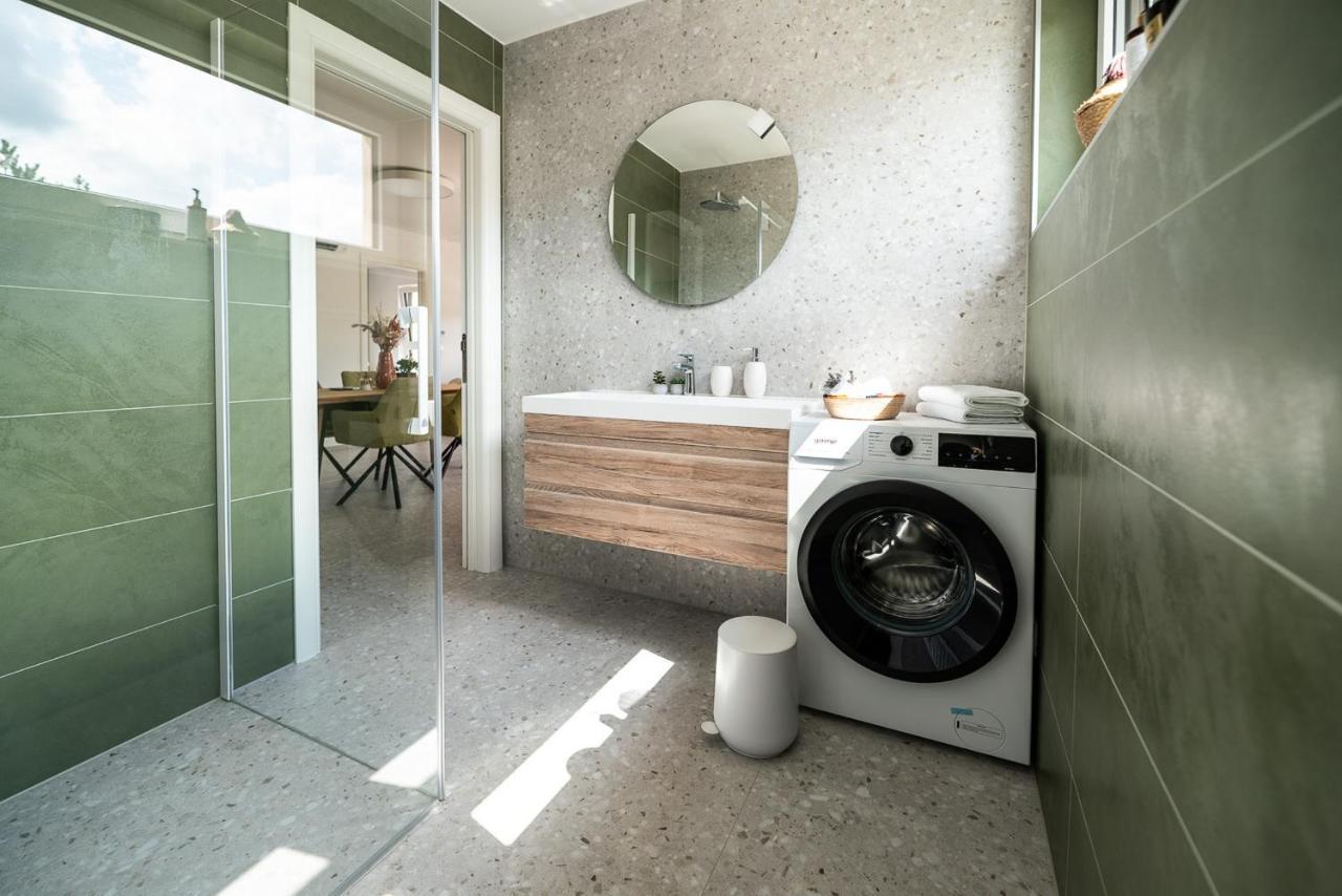 Apartments Kras 24 With Pool Sezana Luaran gambar